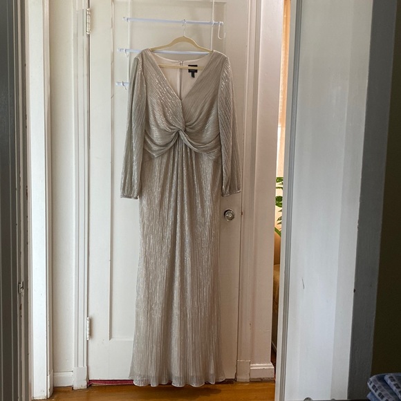 Dresses & Skirts - Women Gown